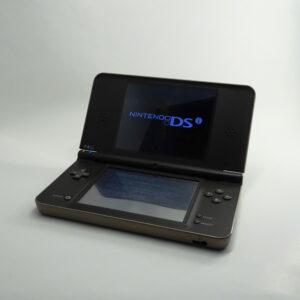Nintendo DSI XL - Metalgrå
