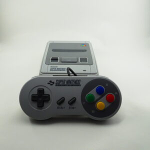 Super Nintendo Classic Mini - Med Controller