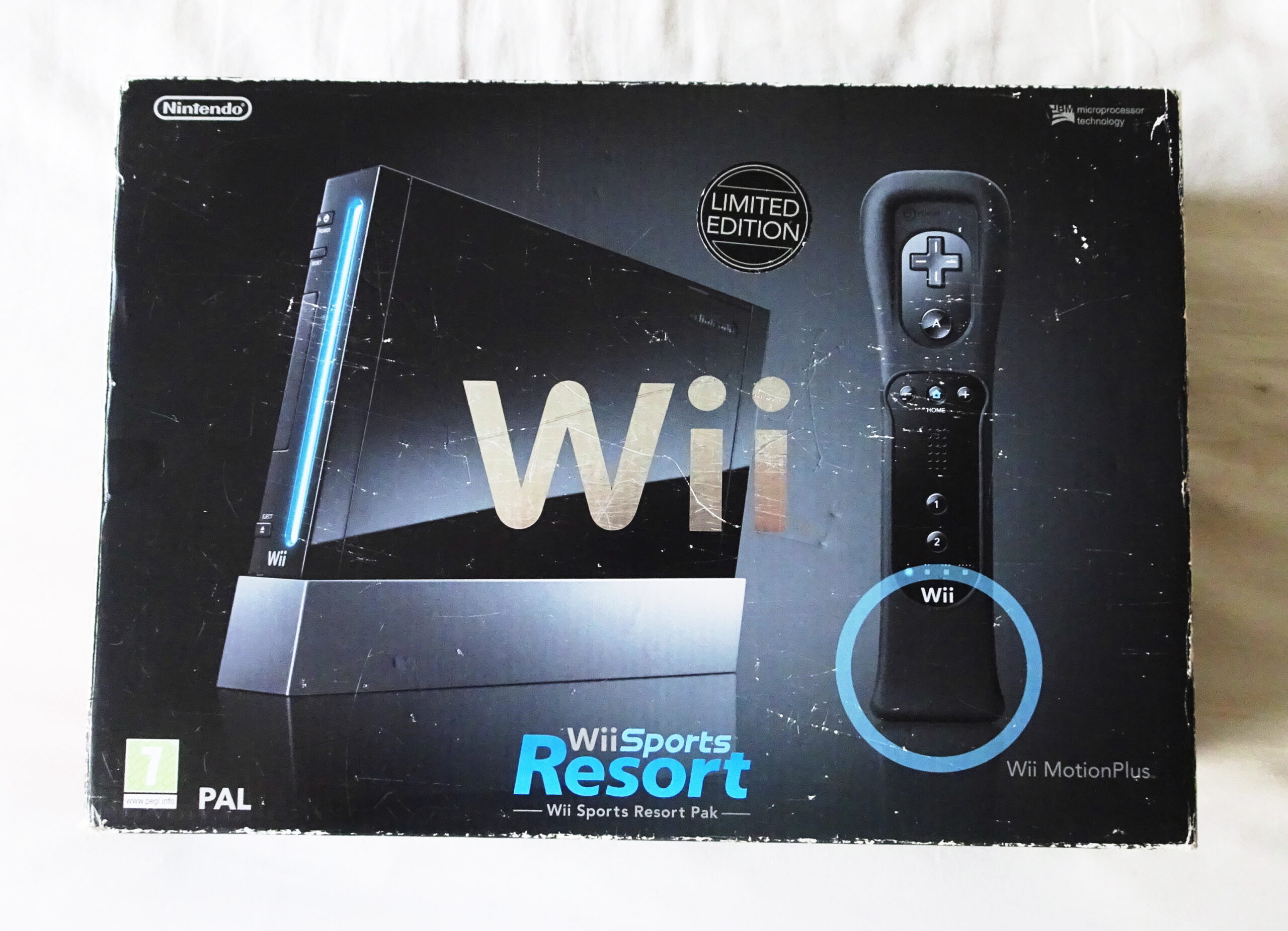 Nintendo Wii Konsol Med Wii Sports + Wii Sports Resort Komplet i Kasse (Limited Edition)